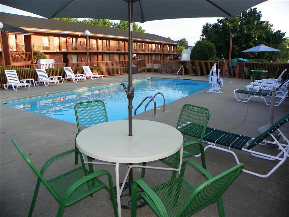 America'S Best Value Inn & Suites Sheridan Konforlar fotoğraf